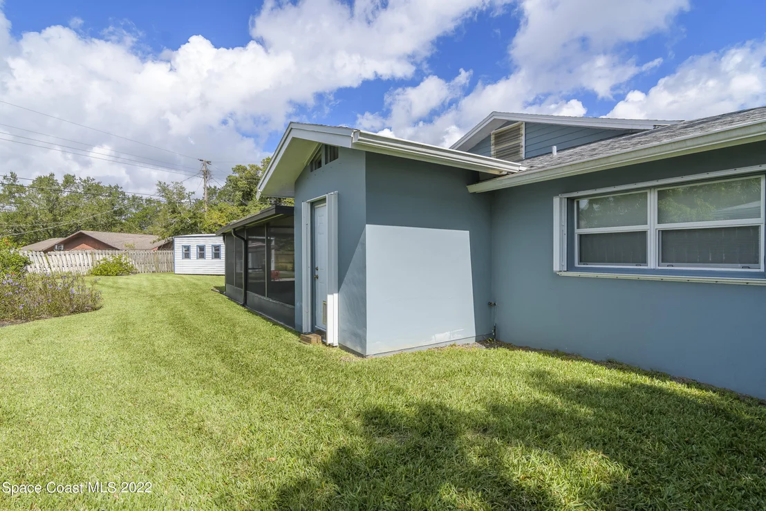 Photo of 2512 Pinehurst Circle