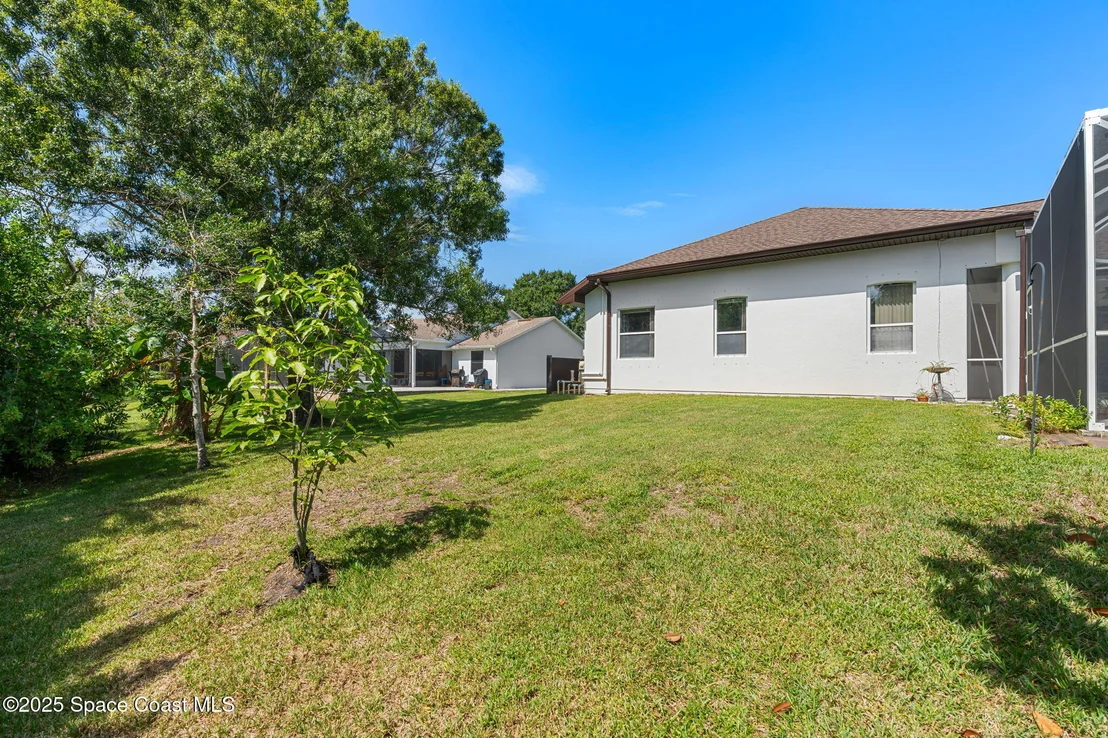 Photo of 4540 Canard Road