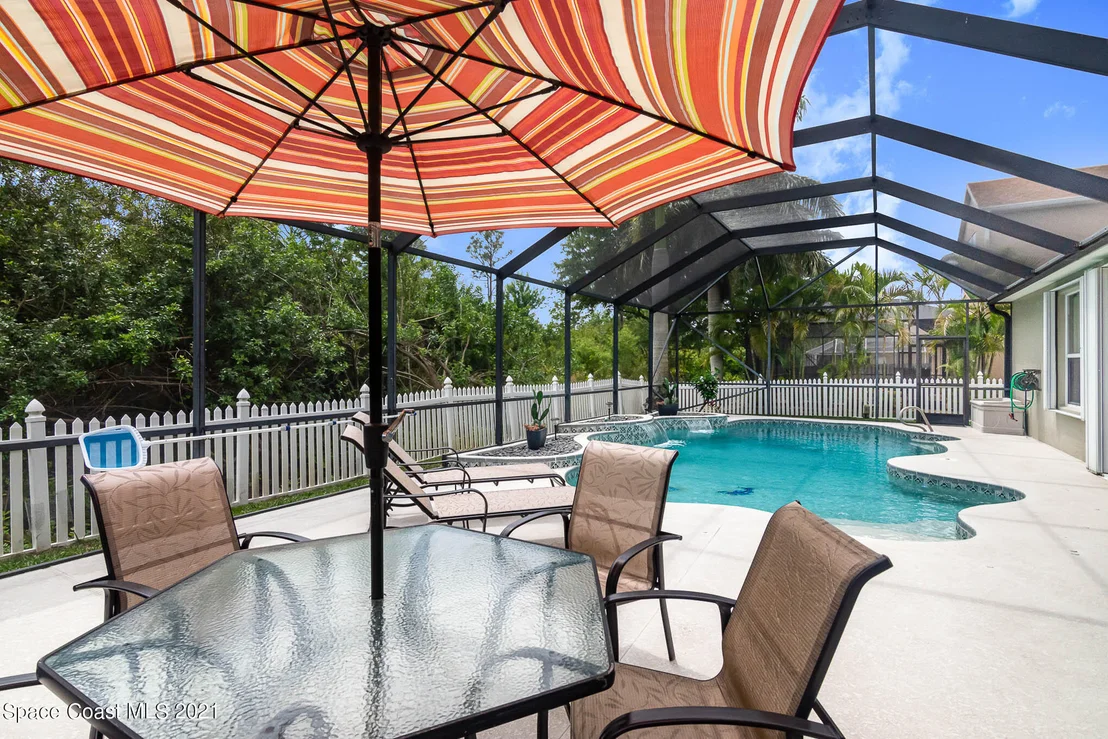 Photo of 3466 Peninsula Circle