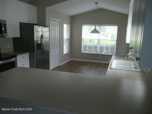 Photo of 7208 Broderick Drive