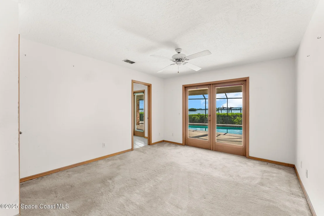 Photo of 418 Lanternback Island Drive