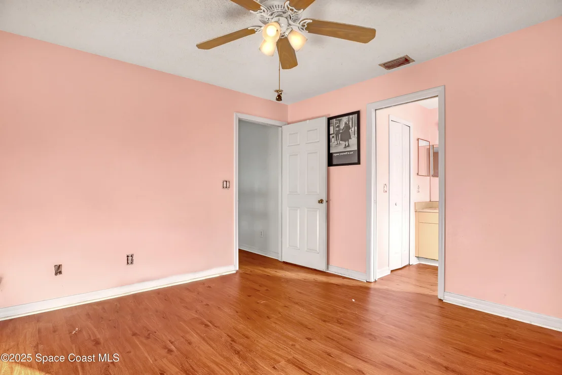 Photo of 5930 Baltimore Avenue