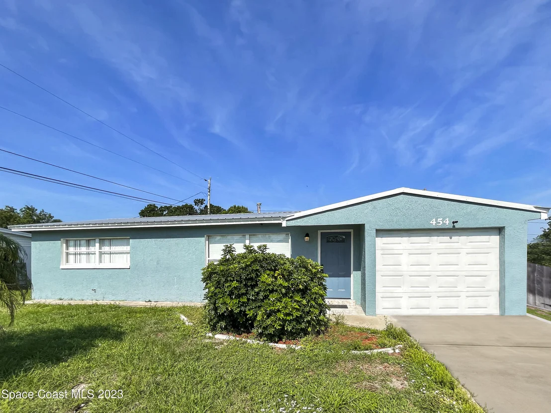 Photo of 454 Camel Circle