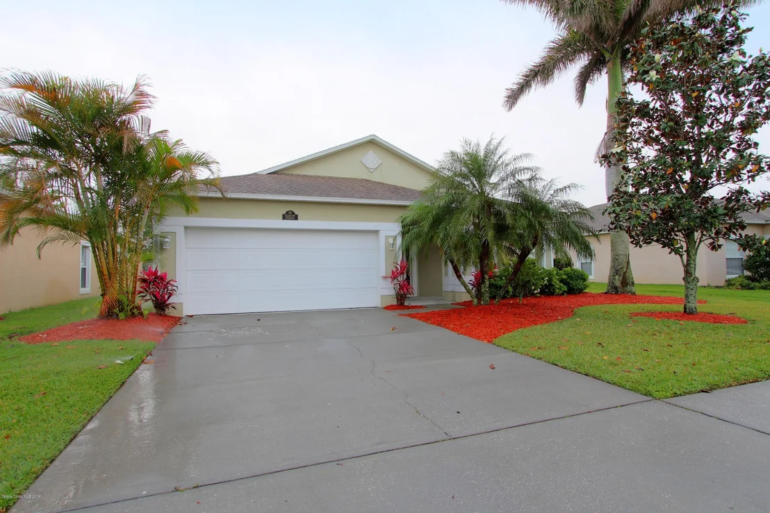 Photo of 5937 Indigo Crossing Drive