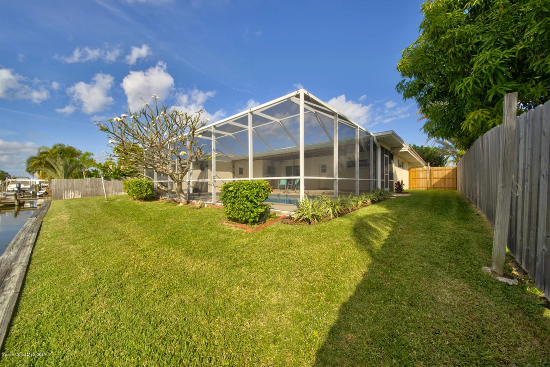 Photo of 343 Dorset Drive