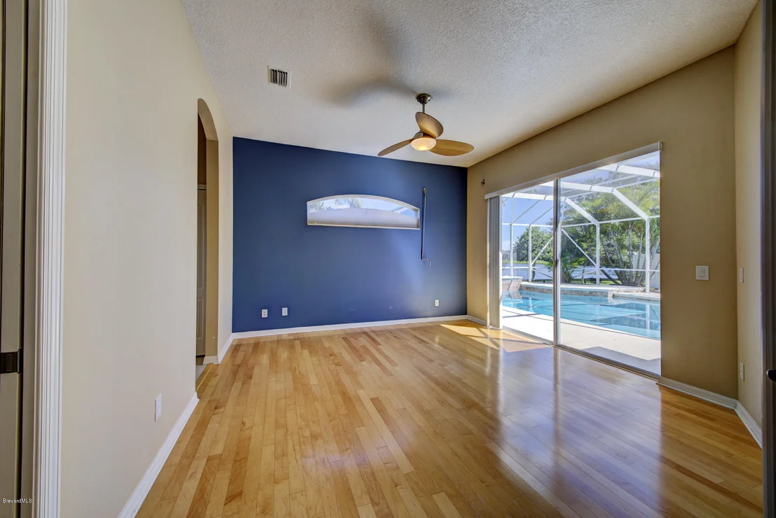 Photo of 1680 Whitman Drive