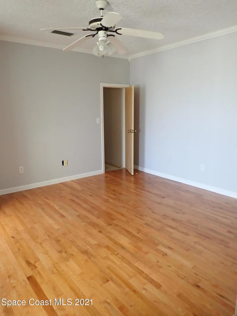 Photo of 5105 Fay Boulevard