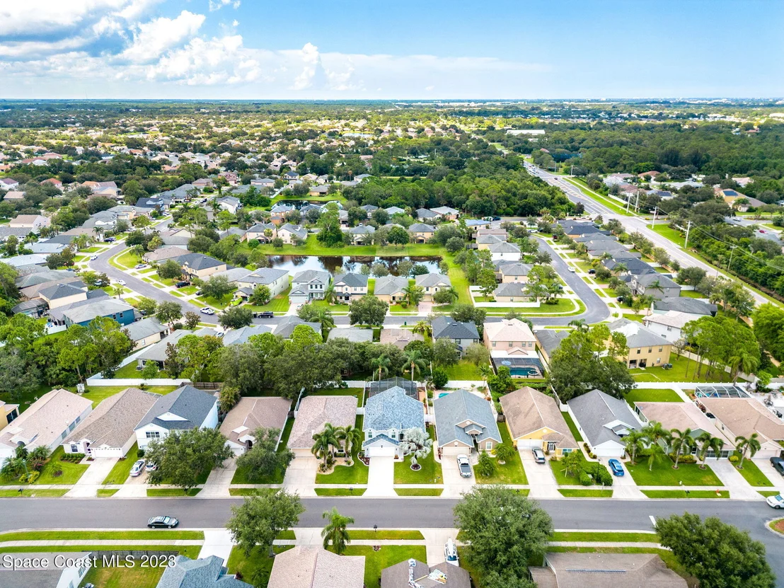 Photo of 2060 Stratford Pointe Drive