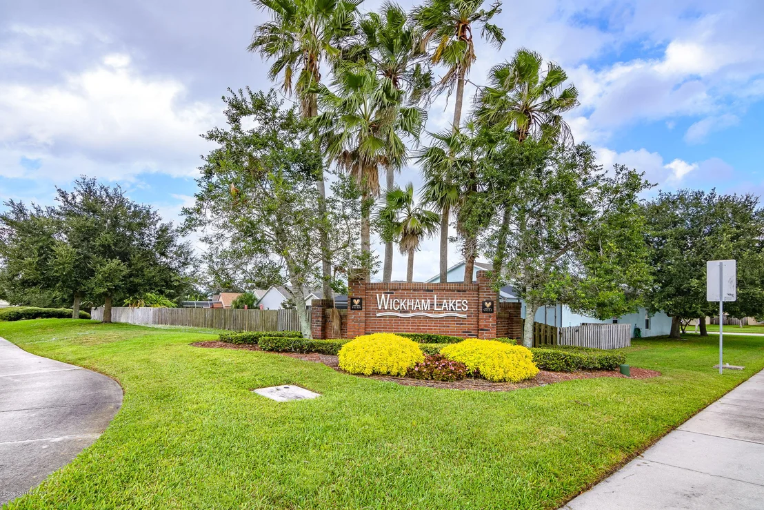 Photo of 390 Wickham Lakes Drive