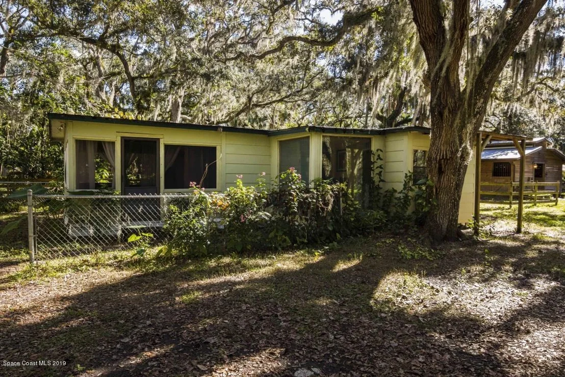 Photo of 3795 Oak Lane