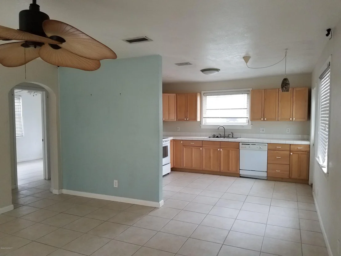 Photo of 853 Hemlock Street