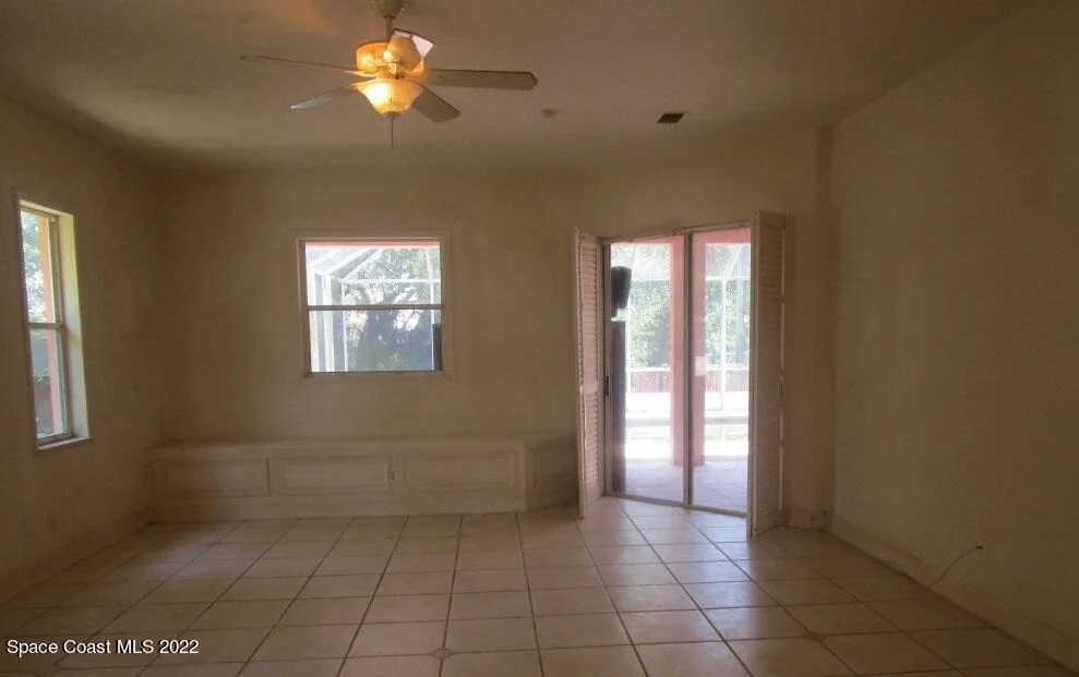 Photo of 654 Cavern Terrace
