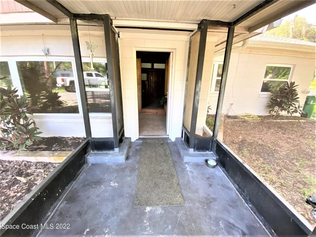 Photo of 362 Palm Avenue