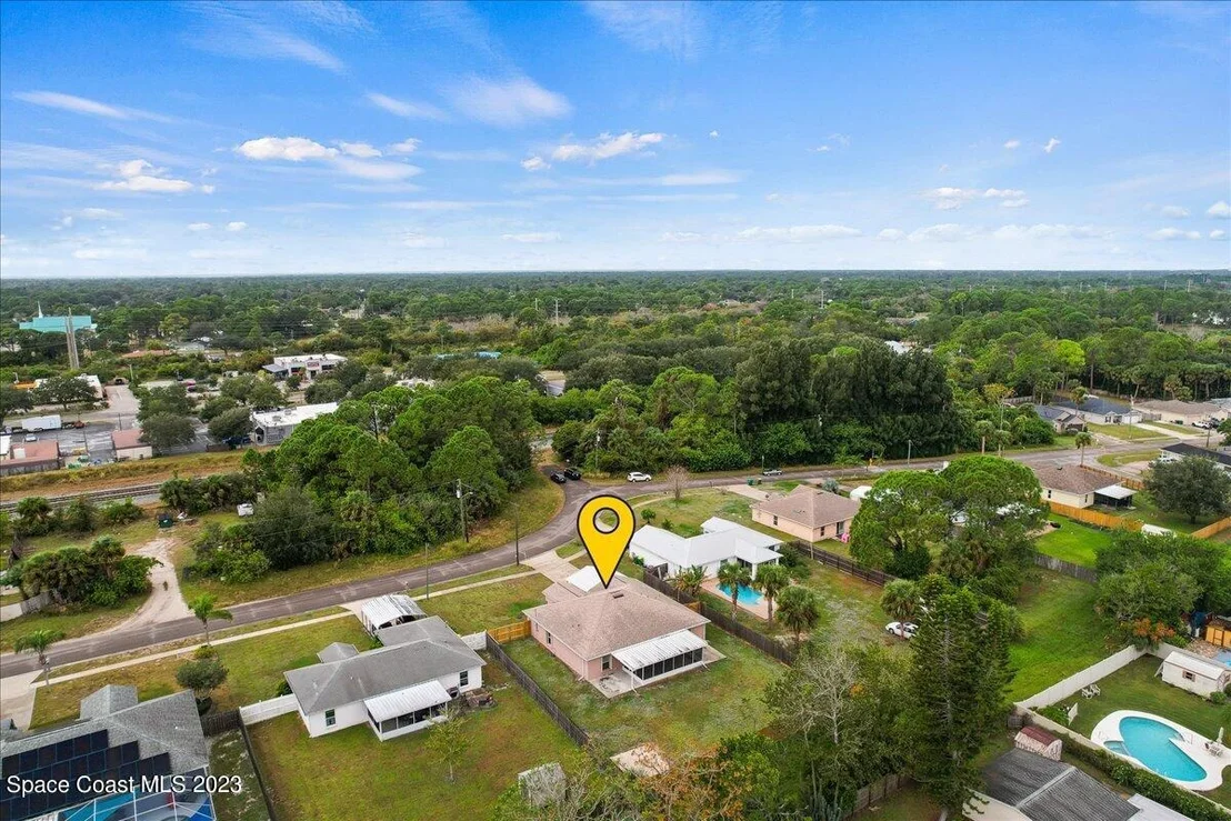 Photo of 545 Arabella Lane