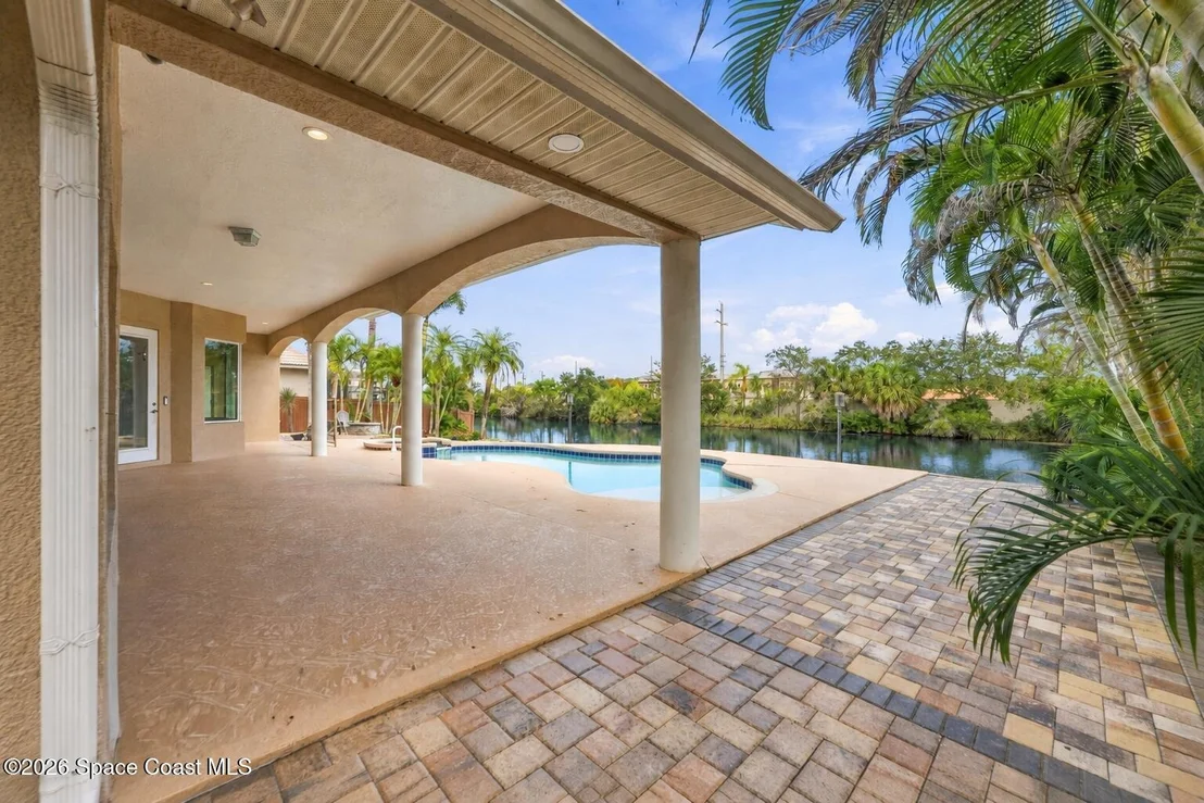 Photo of 241 Waterside Drive