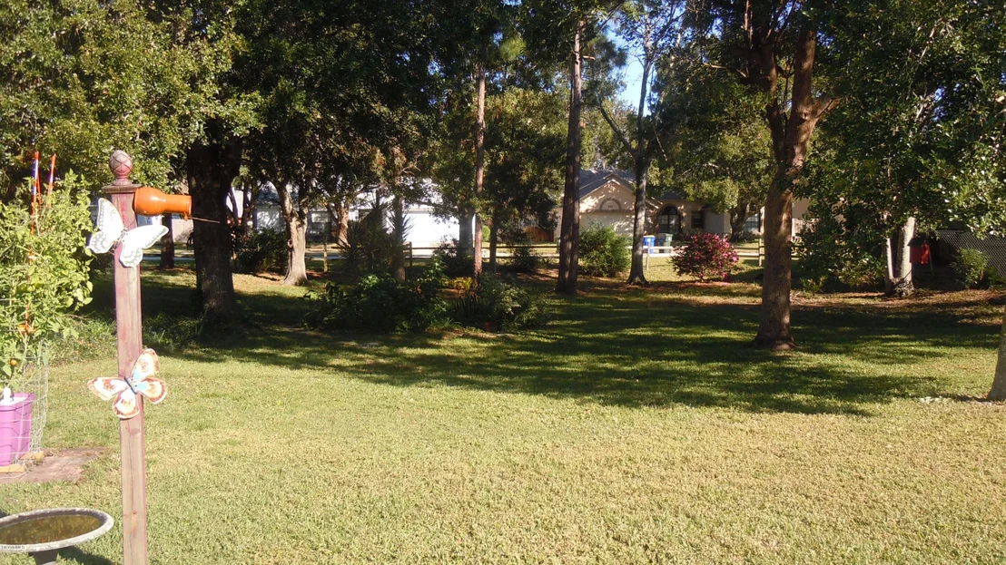 Photo of 910 Kings Post Road
