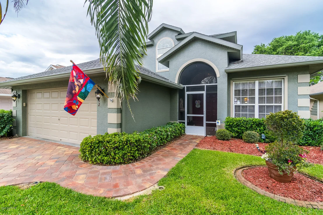 Photo of 3832 Saint Armens Circle