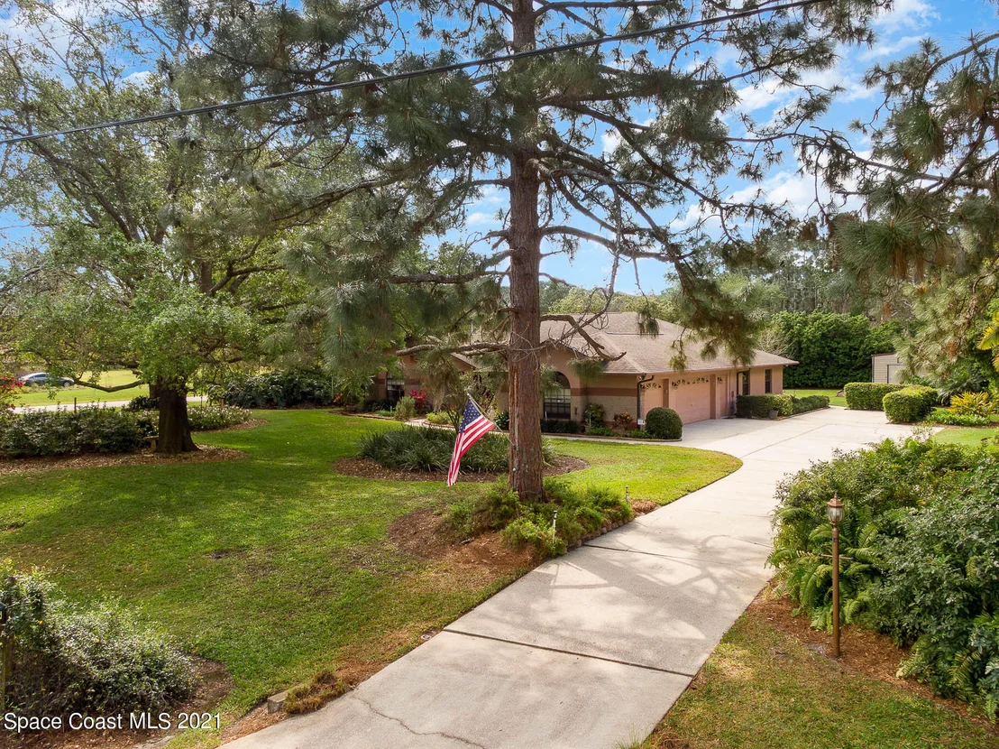 Photo of 5395 Amy Way