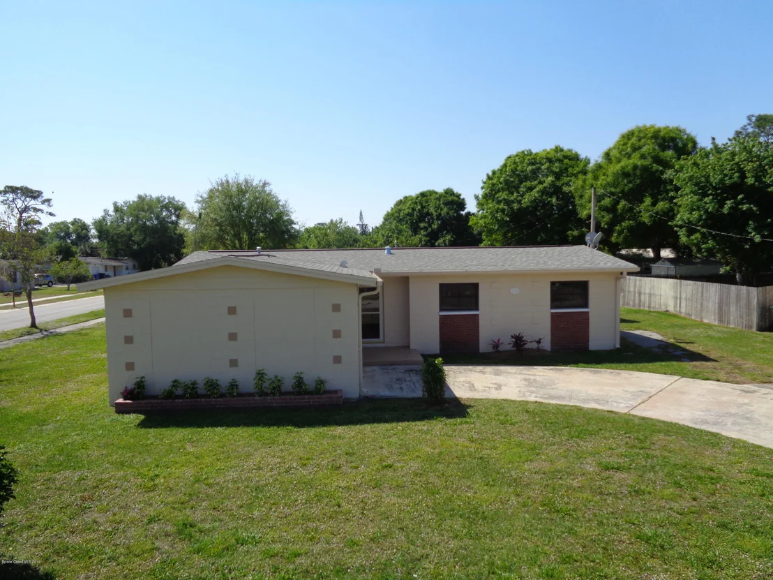 Photo of 1123 El Dorado Drive