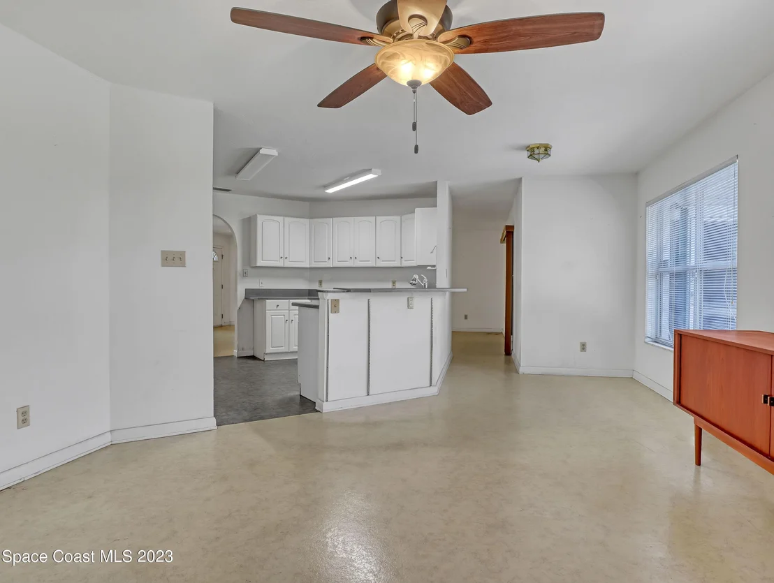Photo of 906 Beryl Drive