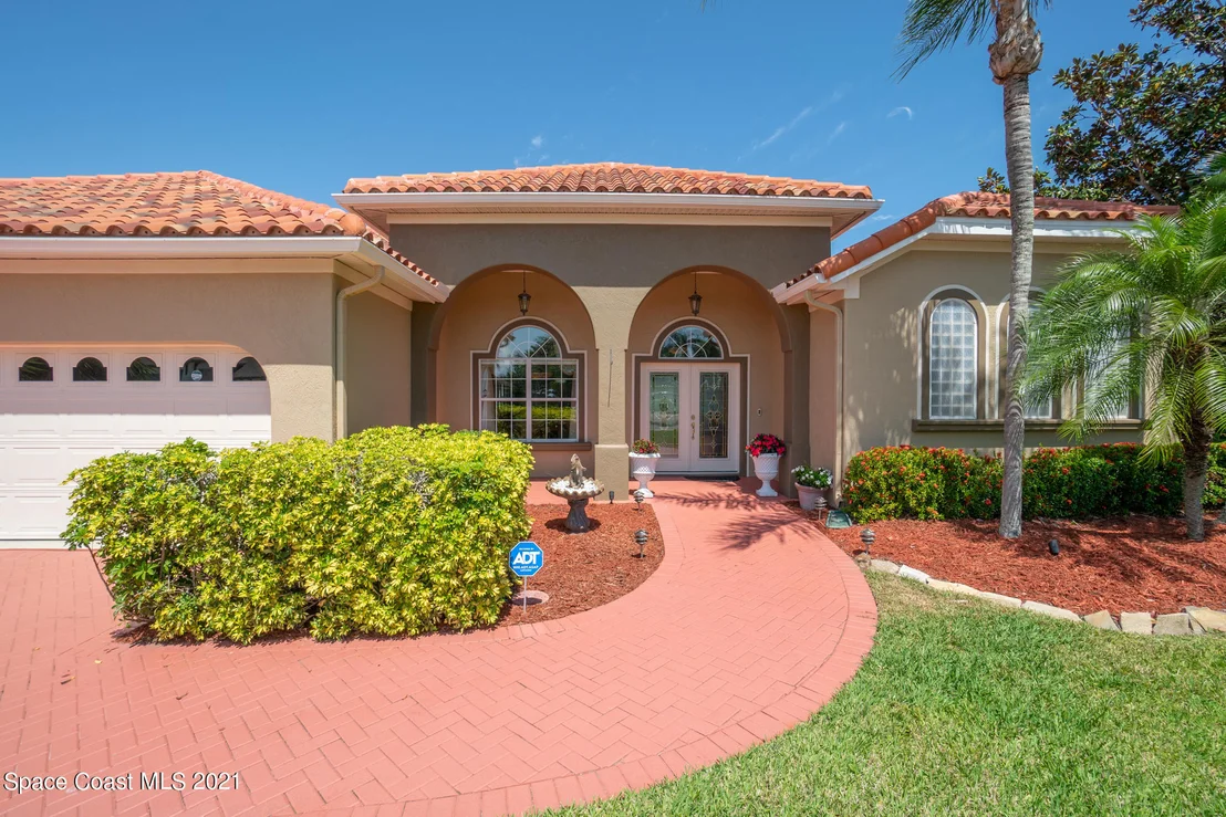 Photo of 502 Topsail Drive