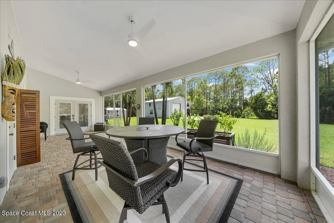Photo of 3864 Reynolds Road
