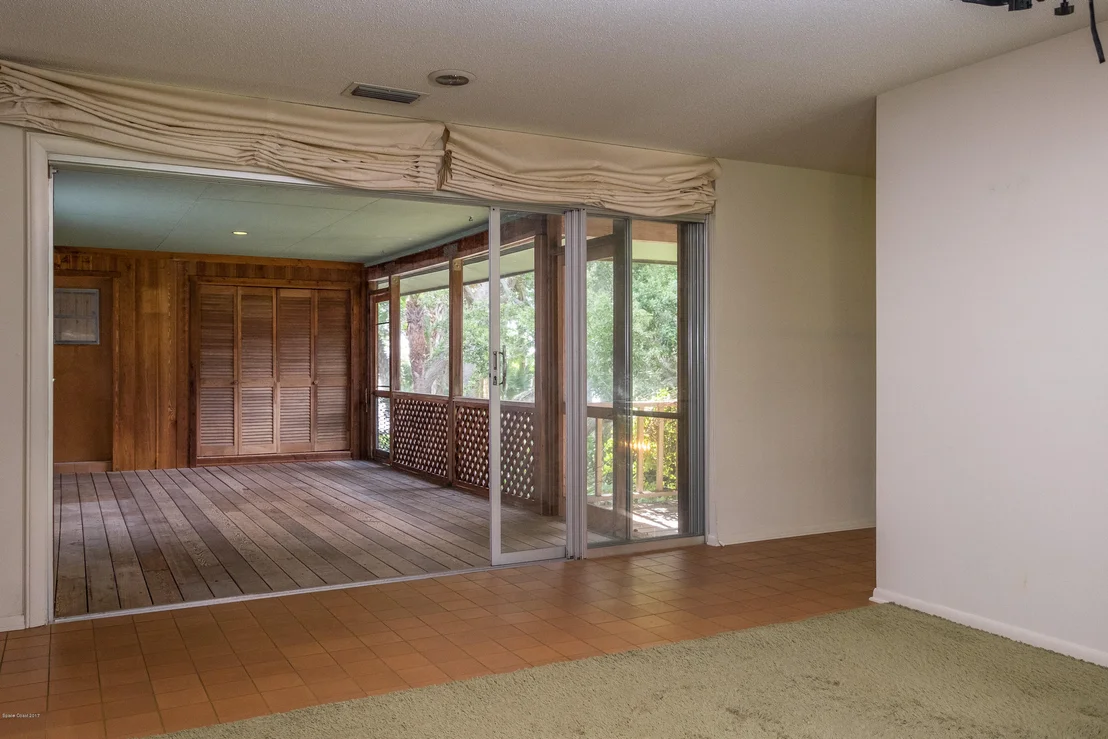 Photo of 3606 Indian River Drive N