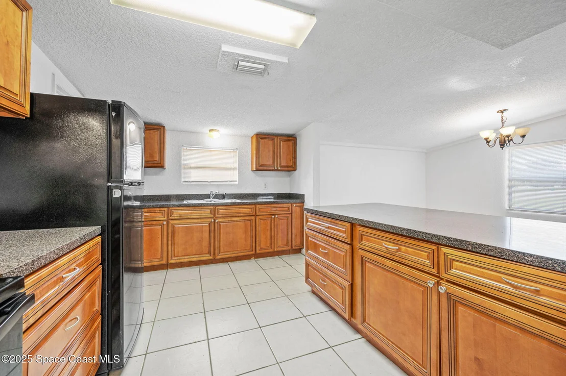 Photo of 907 Espanola Way