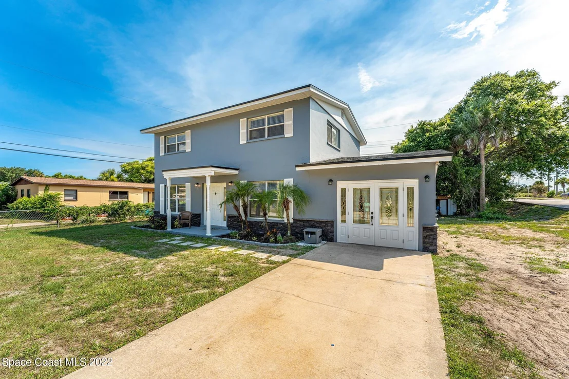 Photo of 49 Knollwood Drive