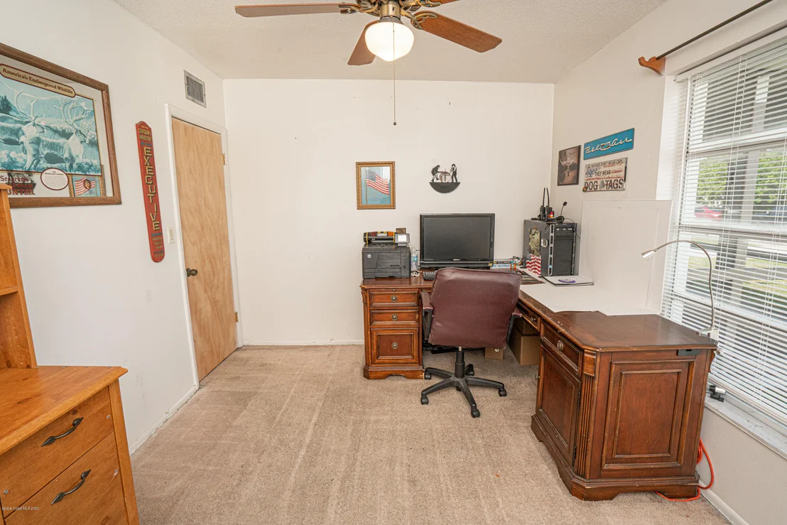 Photo of 725 Angle Street NE