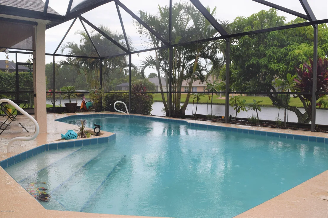 Photo of 1004 Sabal Grove Drive