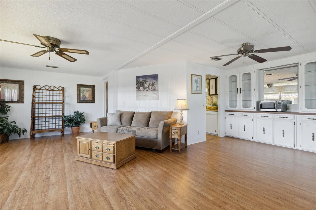 Photo of 554 Ruth Circle