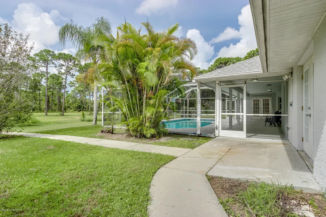 Photo of 3825 Grant Road