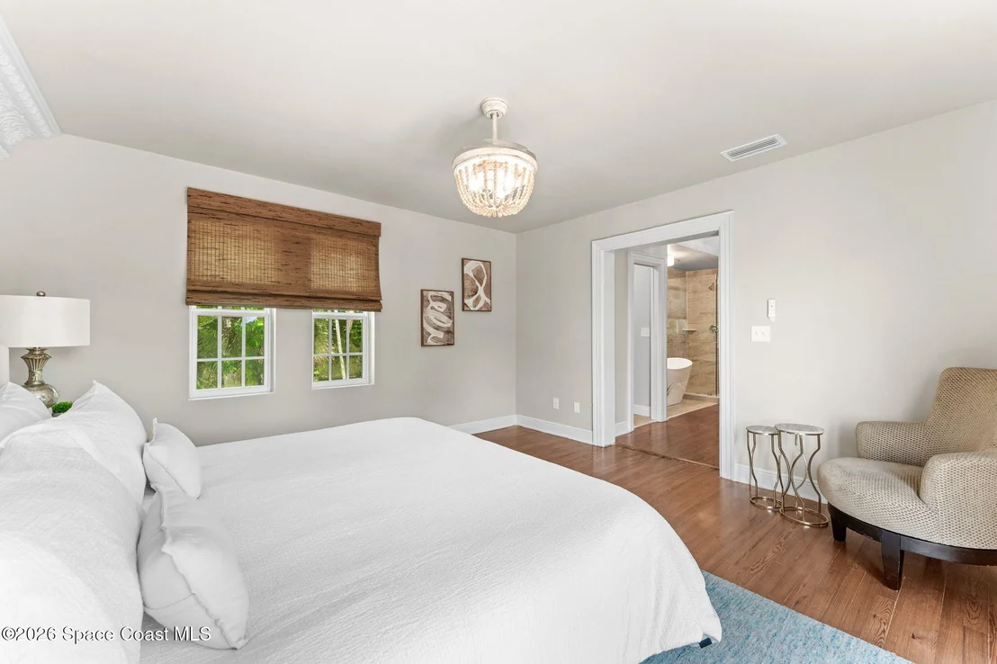 Photo of 121 Circle Drive