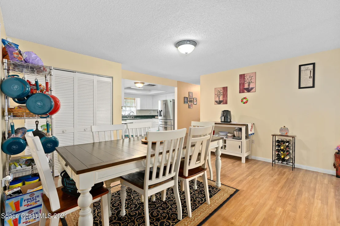 Photo of 1372 Gleneagles Way