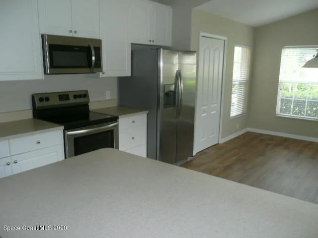 Photo of 7208 Broderick Drive