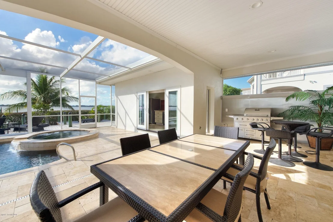 Photo of 538 Lanternback Island Drive