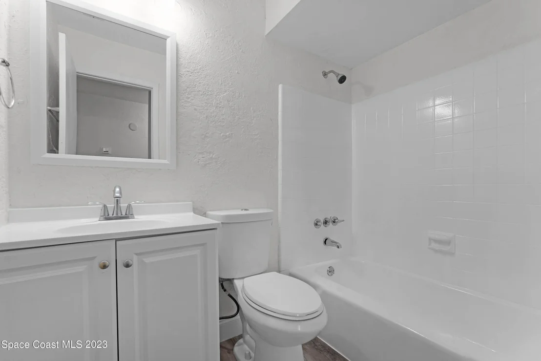 Photo of 750 Cobblestone Lane NE