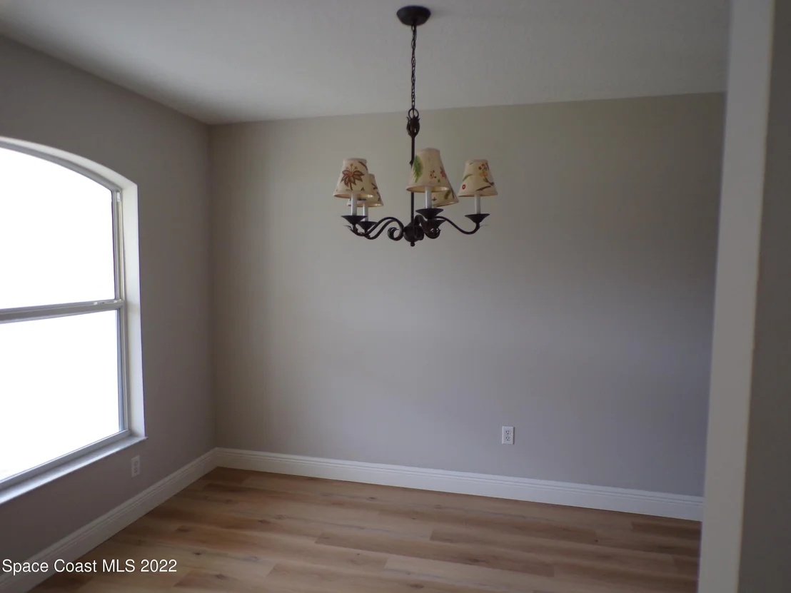 Photo of 129 Drake Way