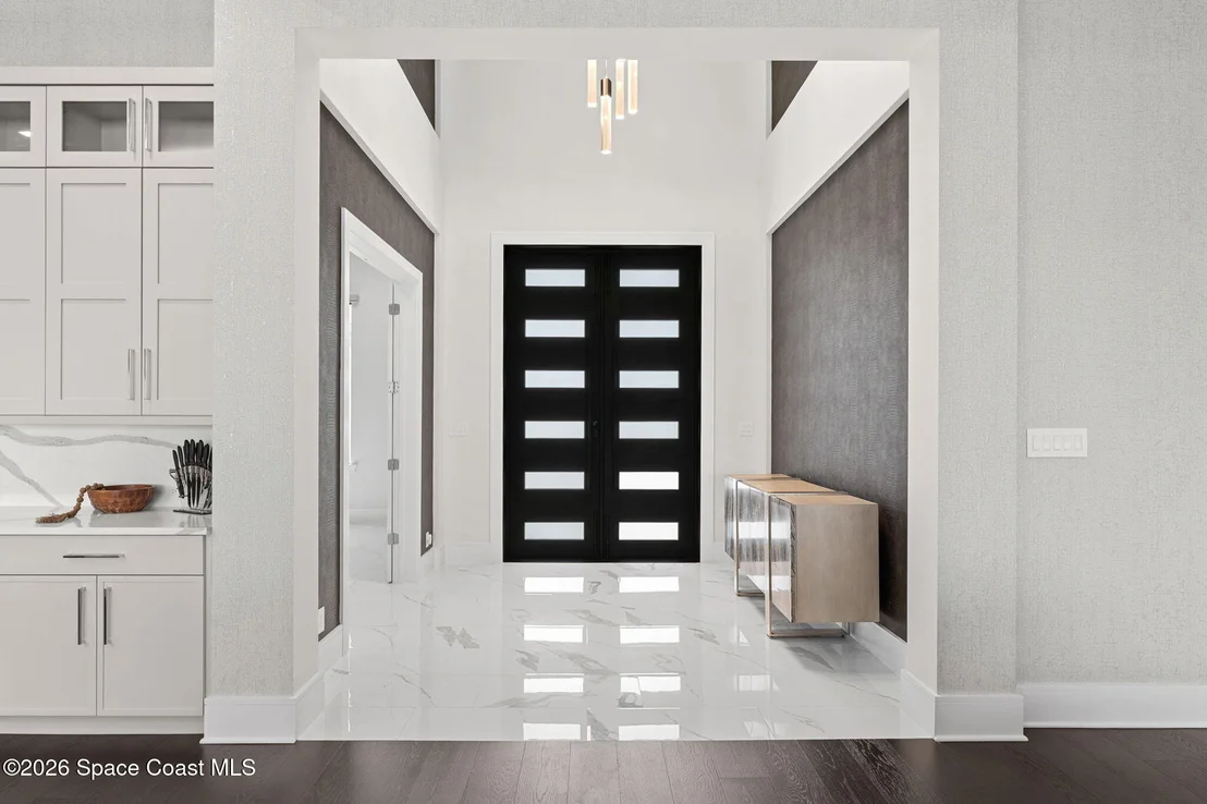 Photo of 3618 Lake Adelaide Place