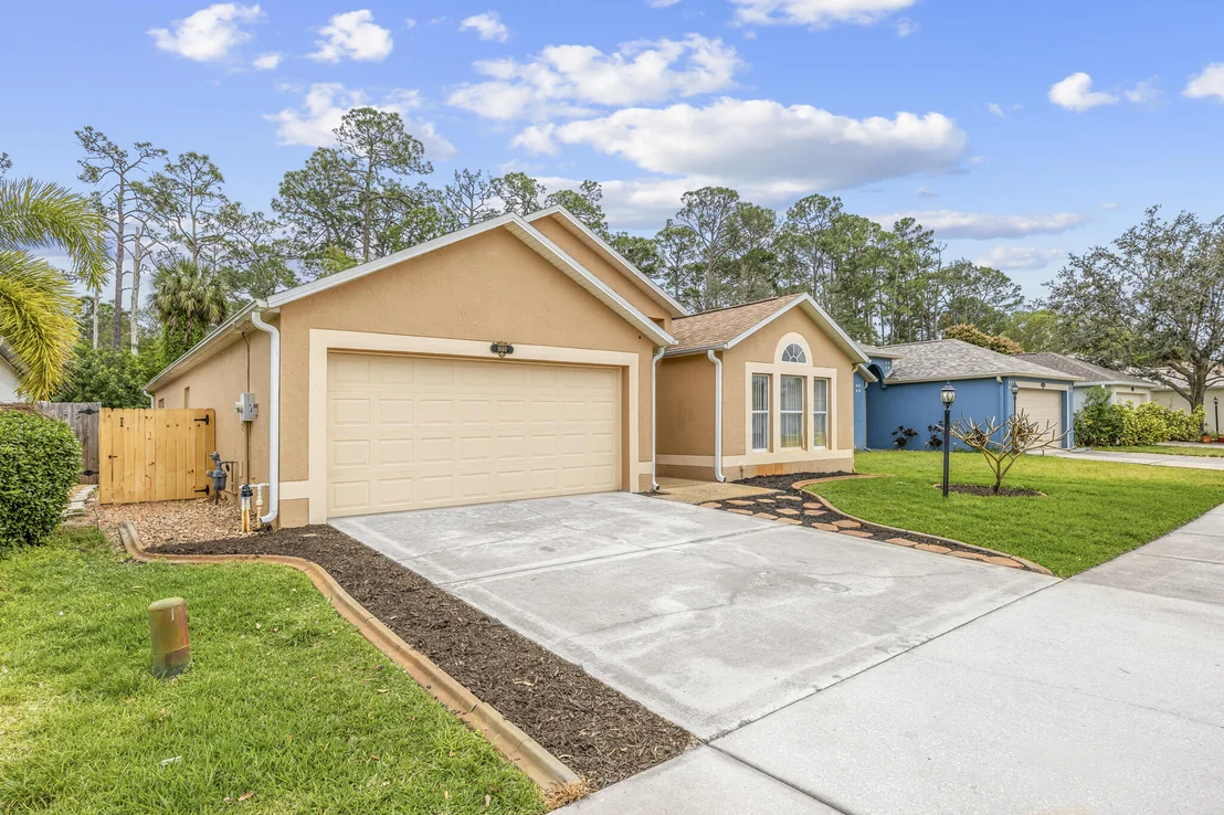 Photo of 1660 Vista Lake Circle