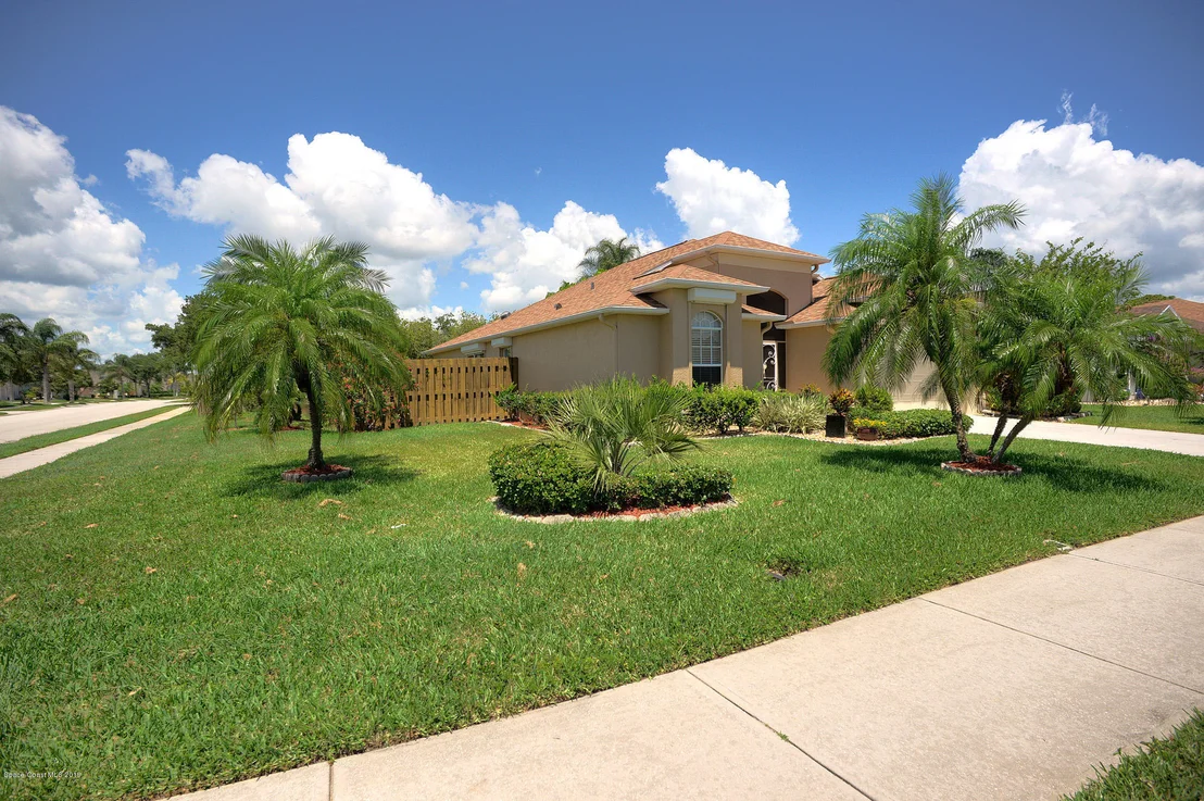 Photo of 1891 Sun Gazer Drive