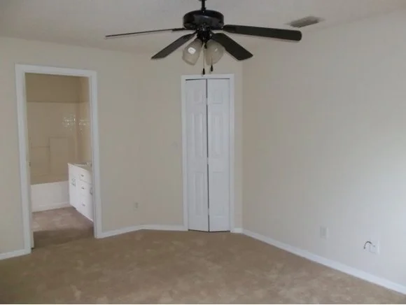 Photo of 6420 Ainsworth