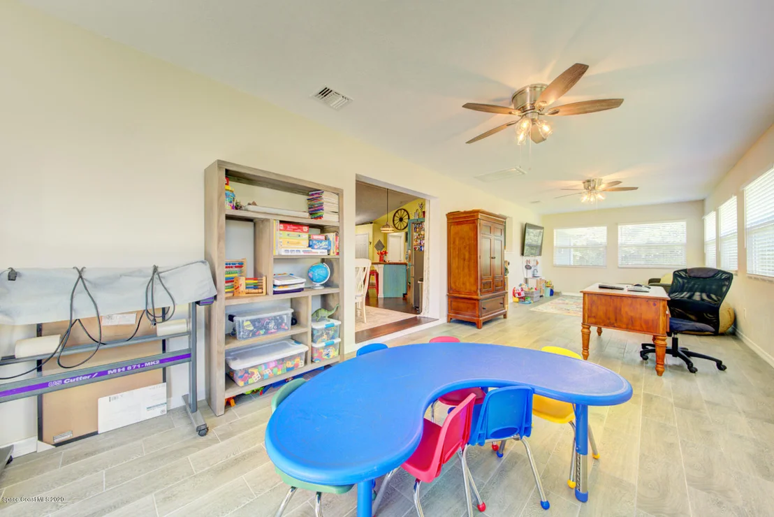 Photo of 6421 Hunt Road