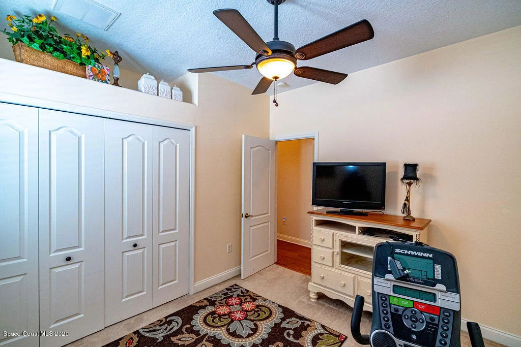 Photo of 1690 Bridgeport Circle