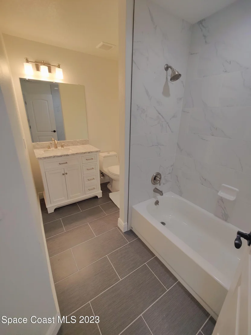 Photo of 944 Wimbledon Drive