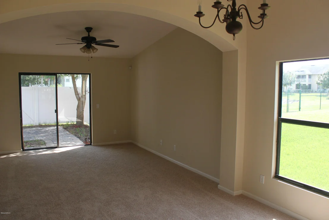 Photo of Unit 104 at 910 Luminary Circle