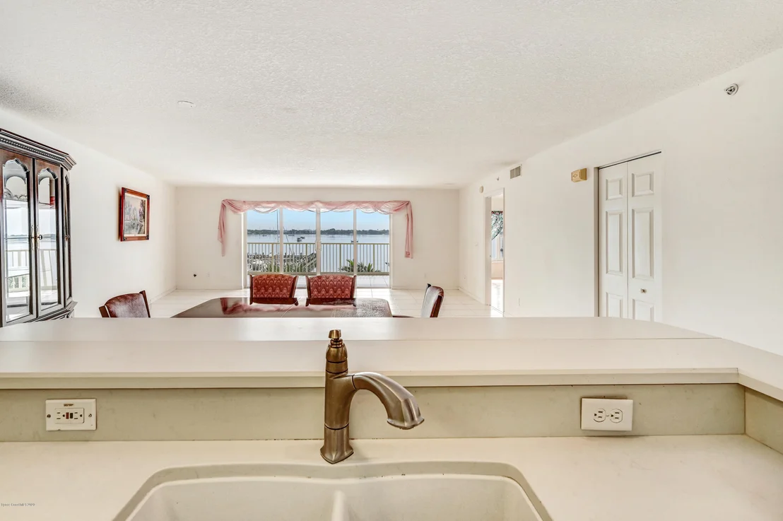 Photo of Unit 304 at 102 Riverside Drive