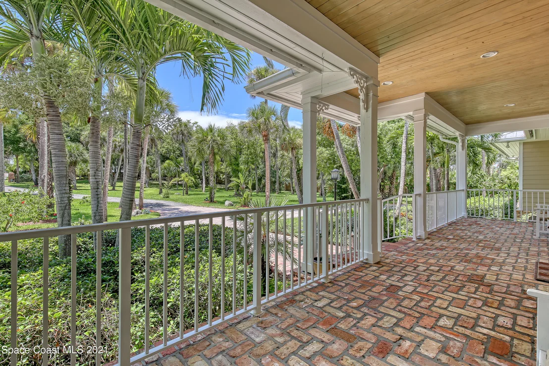 Photo of 1913 Pineapple Avenue