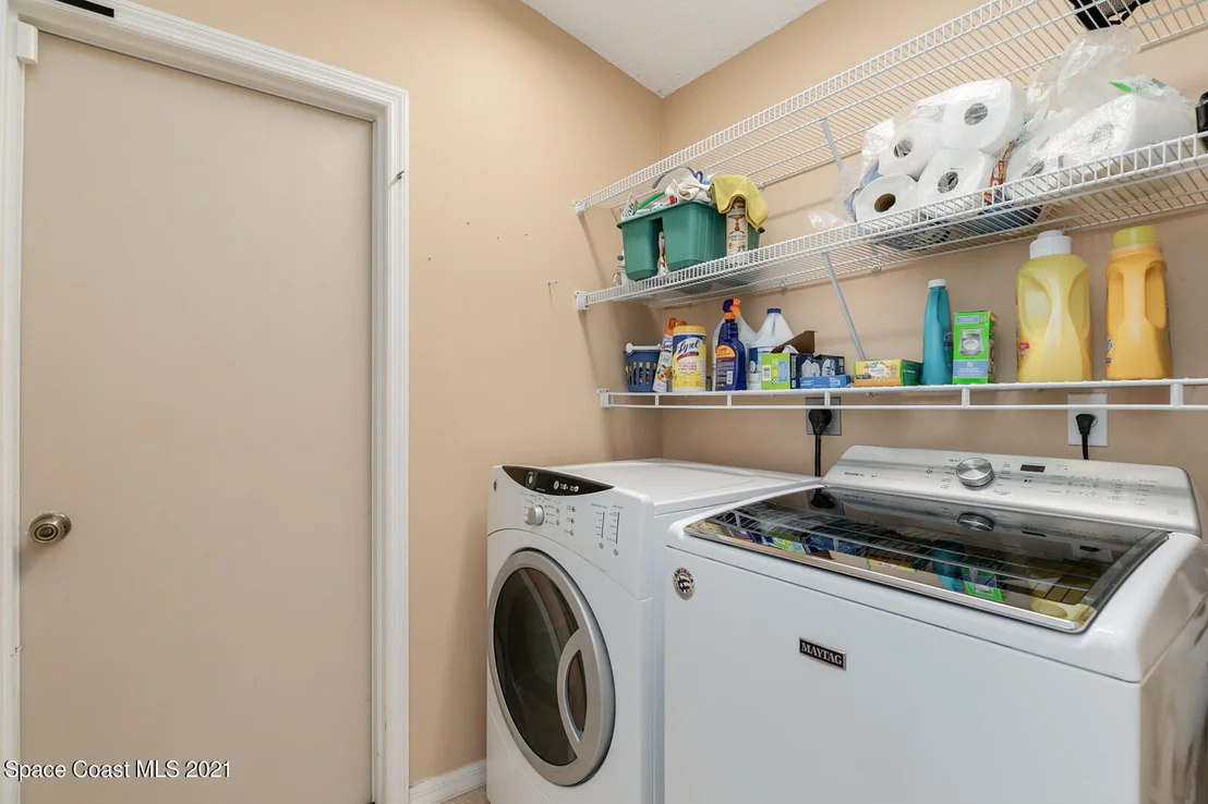 Photo of 8595 Eola Court